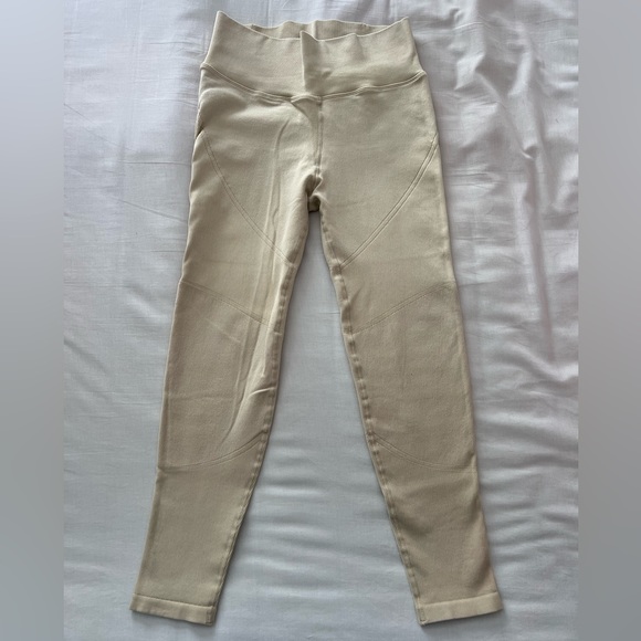 Aerie - Offline Seamless High Waisted 7/8 Leggings - Picture 1 of 9